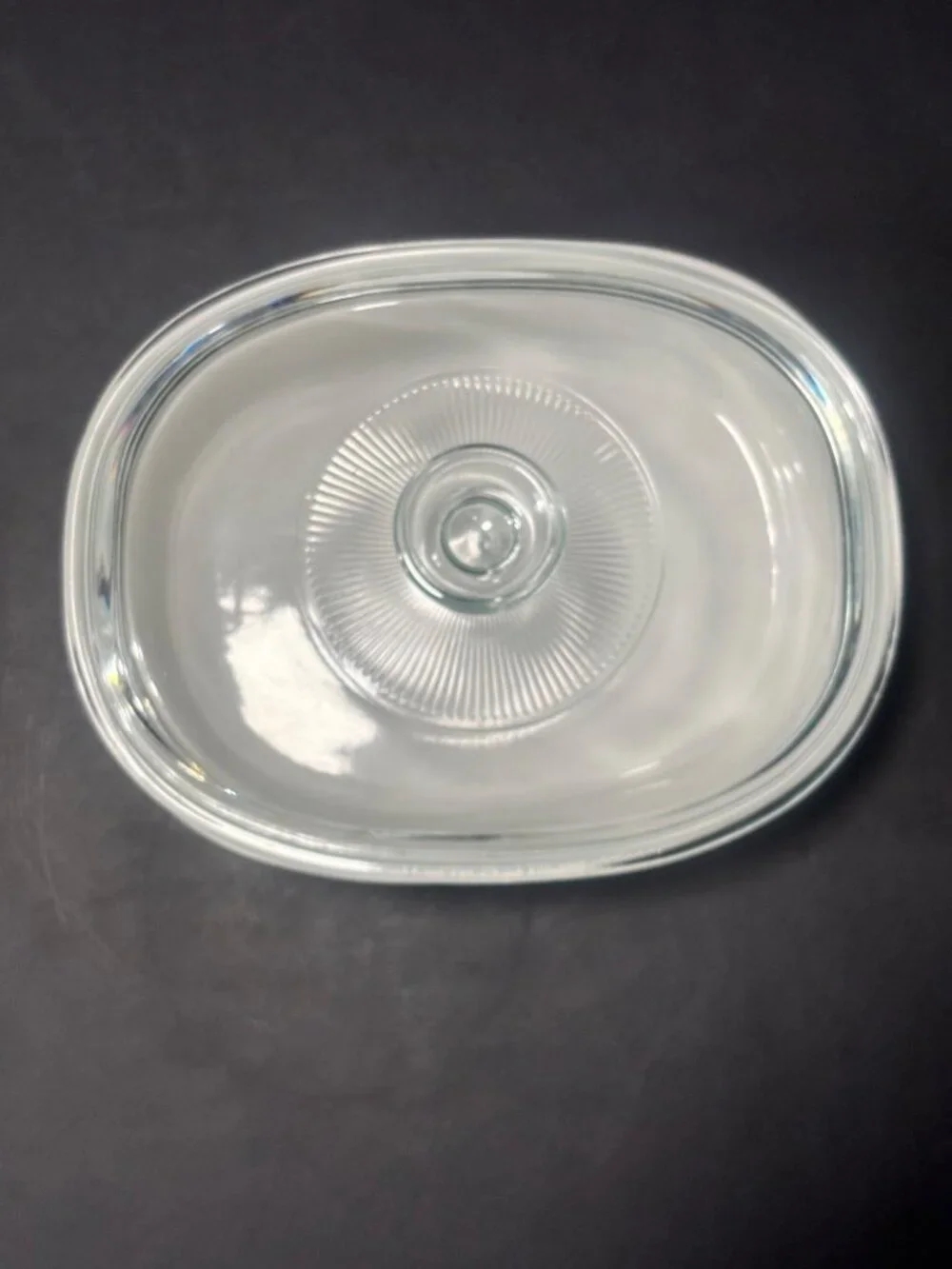 CorningWare French White 1 1/2 Qt Oval Casserole Dish With A Pyrex Glass Lid